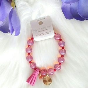 Makarlon Jade Stretch Bracelet W/ Tassel